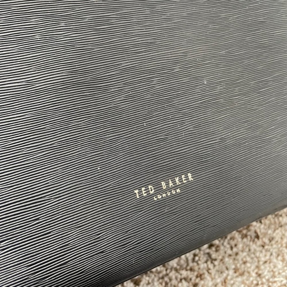 Ted Baker | Deannah Bow Detail Shopper - Picture 4 of 15